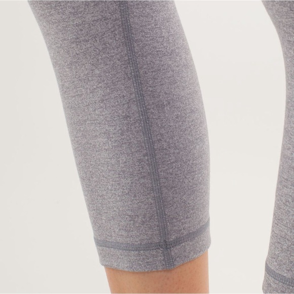 Lululemon Wunder Under Crop in 
Heathered Fossil (Gray) 21” W6421S • 4 - Picture 3 of 7